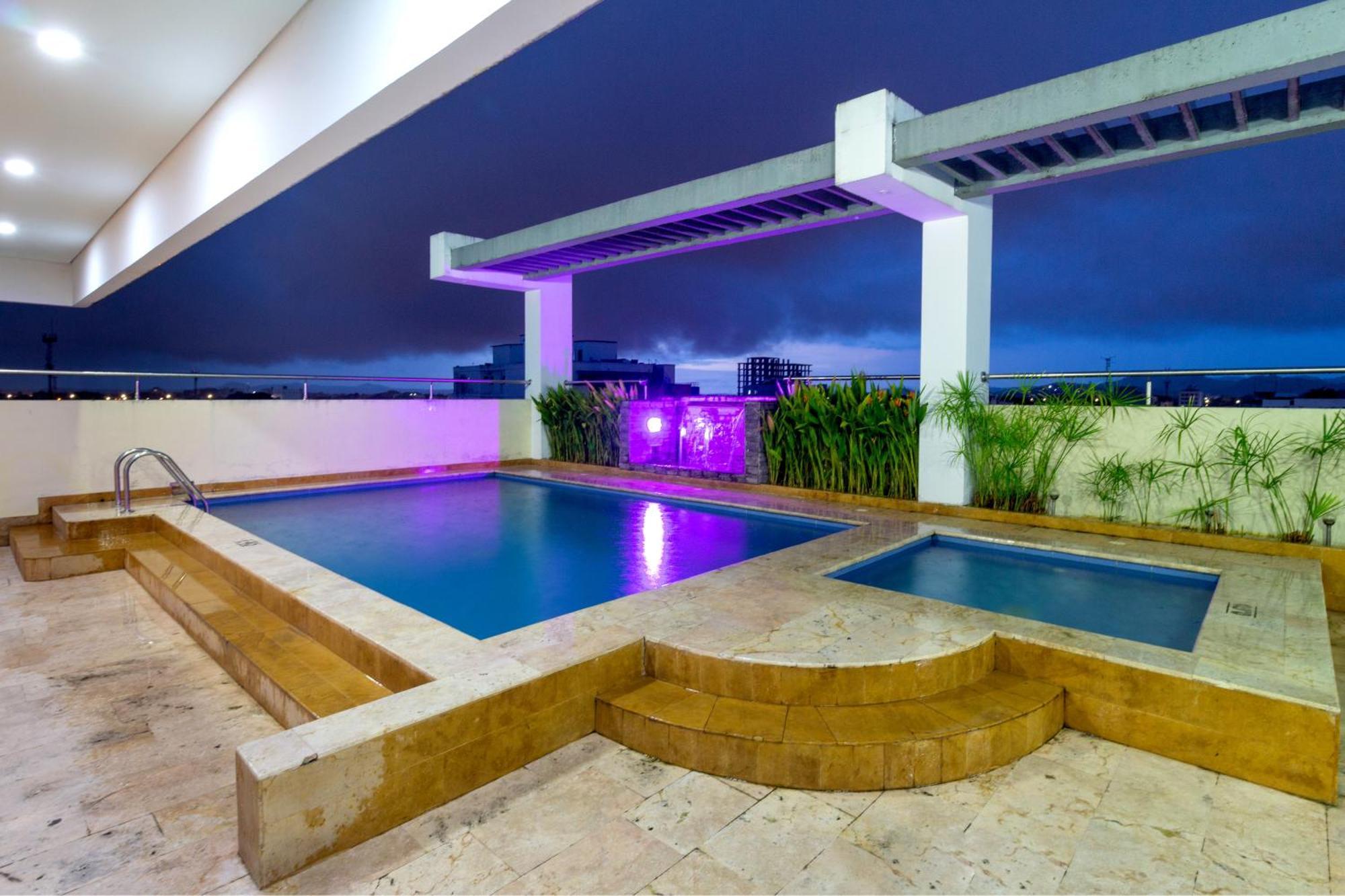 Hotel Baroca Monteria Ngoại thất bức ảnh