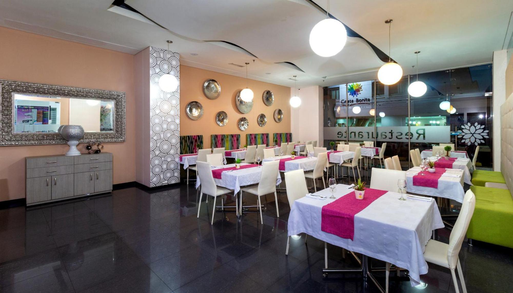 Hotel Baroca Monteria Ngoại thất bức ảnh