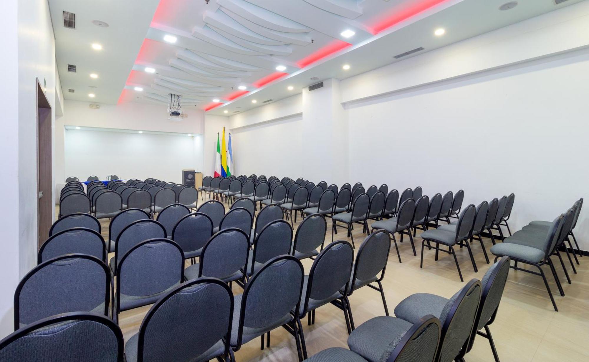 Hotel Baroca Monteria Ngoại thất bức ảnh