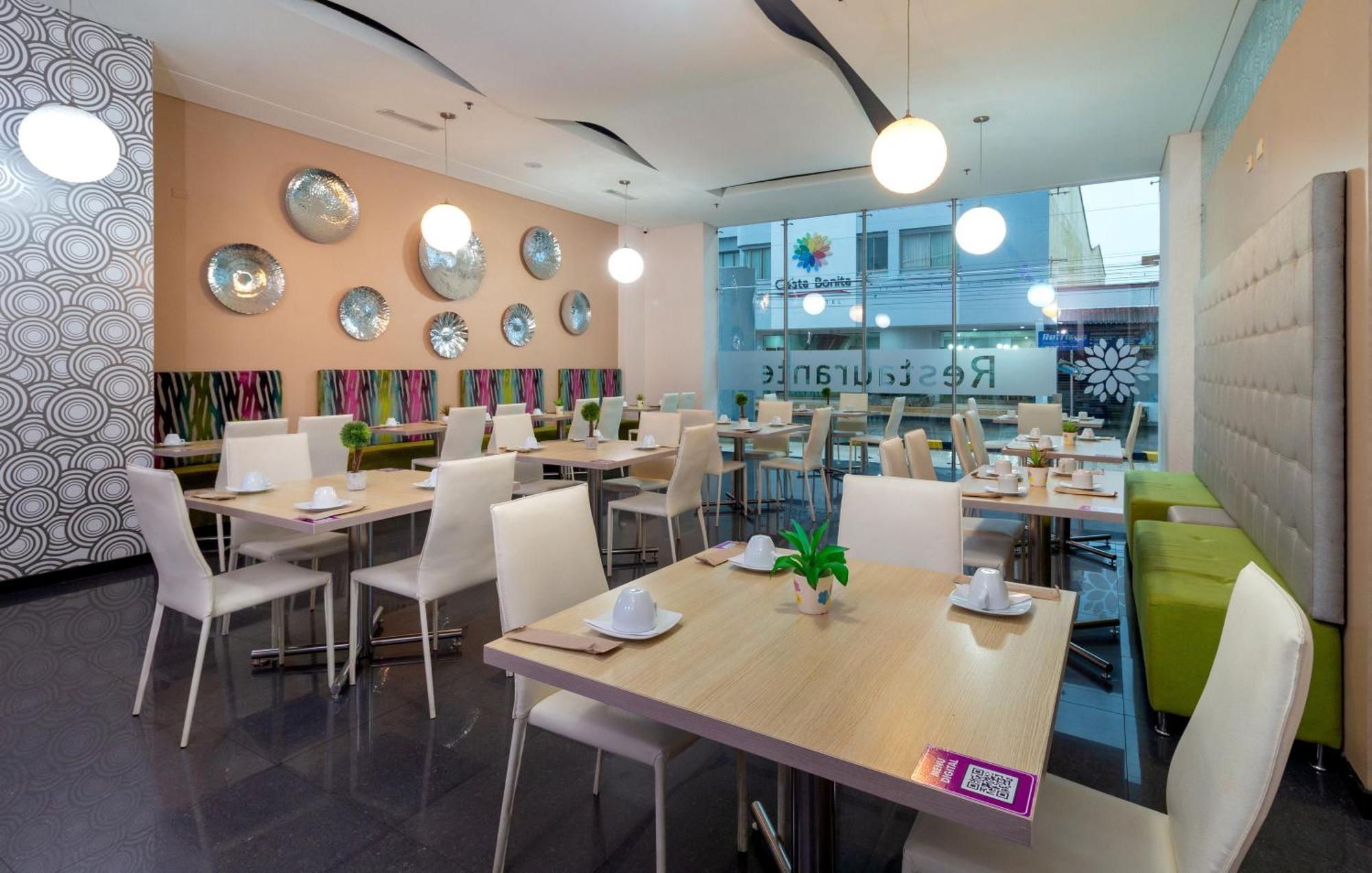 Hotel Baroca Monteria Ngoại thất bức ảnh