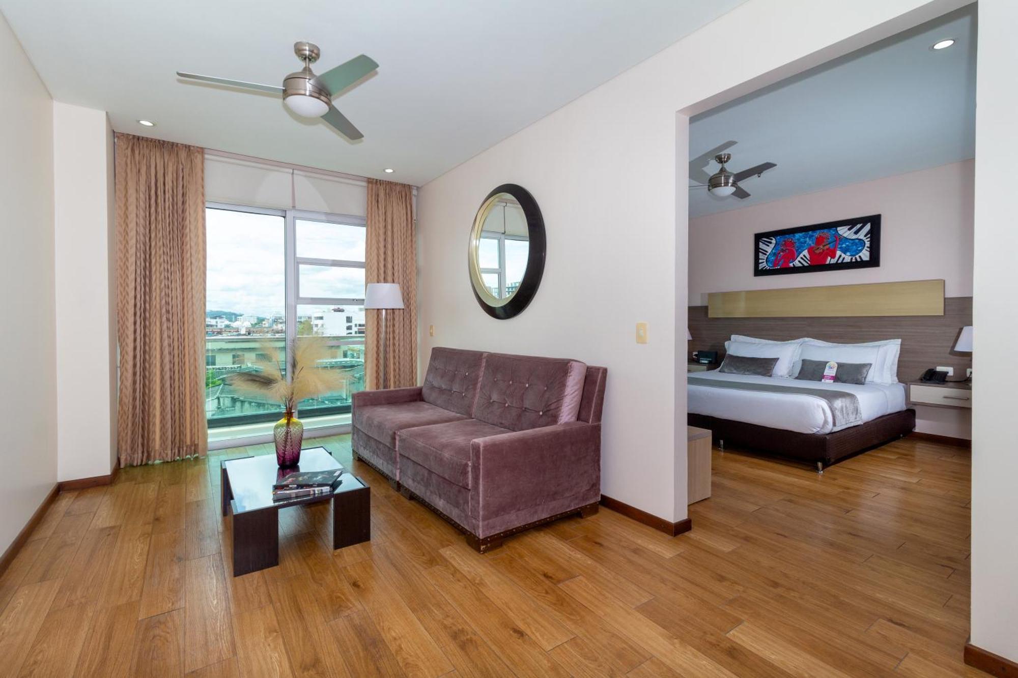 Hotel Baroca Monteria Ngoại thất bức ảnh